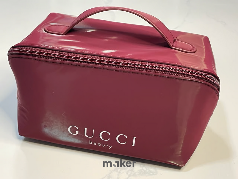 Косметичка Gucci Beauty Travel з двома відділеннями Gucci Beauty Travel фото